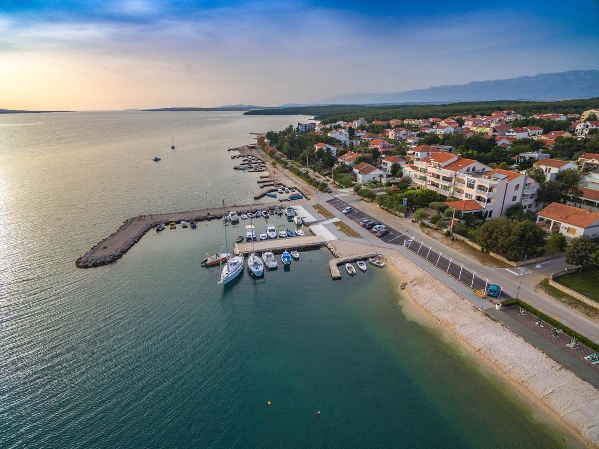 Apartman Milutin Vrsi Exteriér fotografie